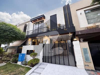 5 Marla Brand New Designer House For Sale In DHA 5