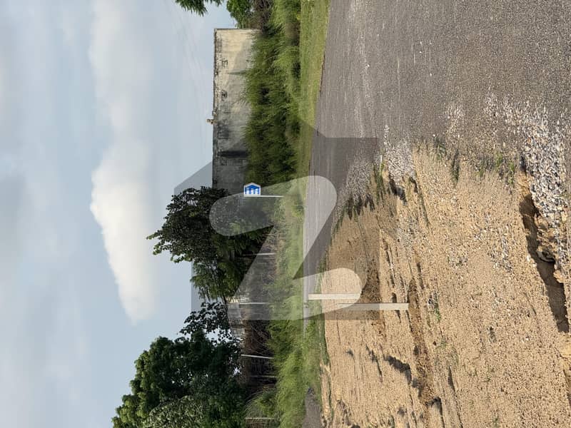 E Block Plot for Sale E Block Plot for Sale