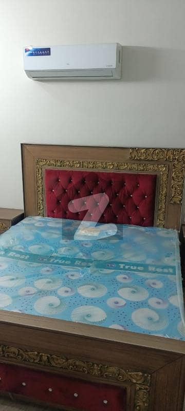 Fully Furnished Flat Available For Rent in Mall Of Gulberg