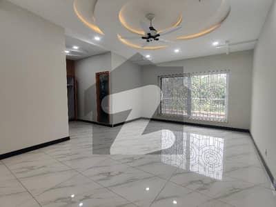 ای ۔ 7 اسلام آباد میں 6 کمروں کا 4 کنال مکان 28.0 لاکھ میں کرایہ پر دستیاب ہے۔