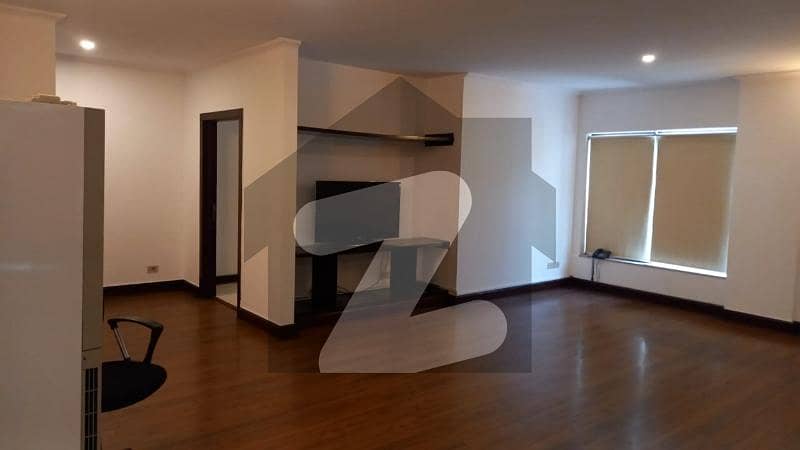 3 Bedroom Luxury Apartment 3 Bedroom Luxury Apartment