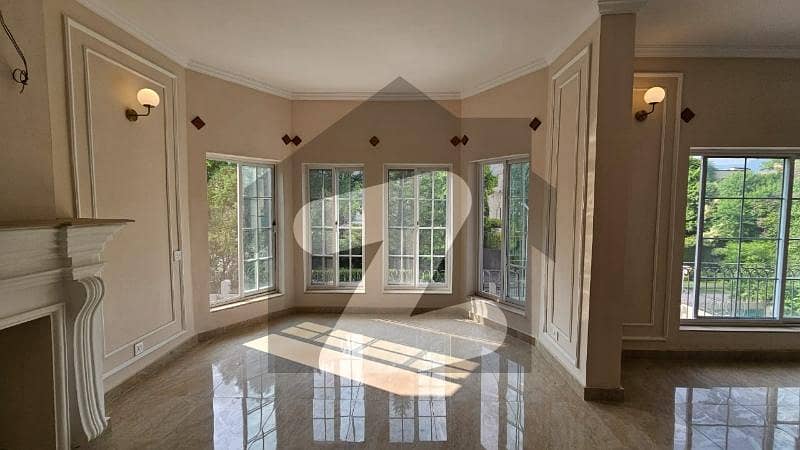 ایف ۔ 10 اسلام آباد میں 5 کمروں کا 1 کنال مکان 6.0 لاکھ میں کرایہ پر دستیاب ہے۔