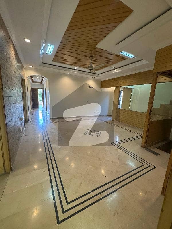 Beautiful House For Rent In F-11 Beautiful House For Rent In F-11