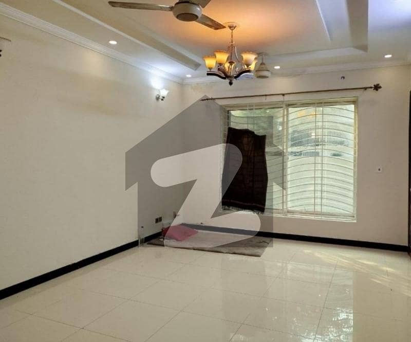 House Of 10 Marla Is Available For rent In G-13