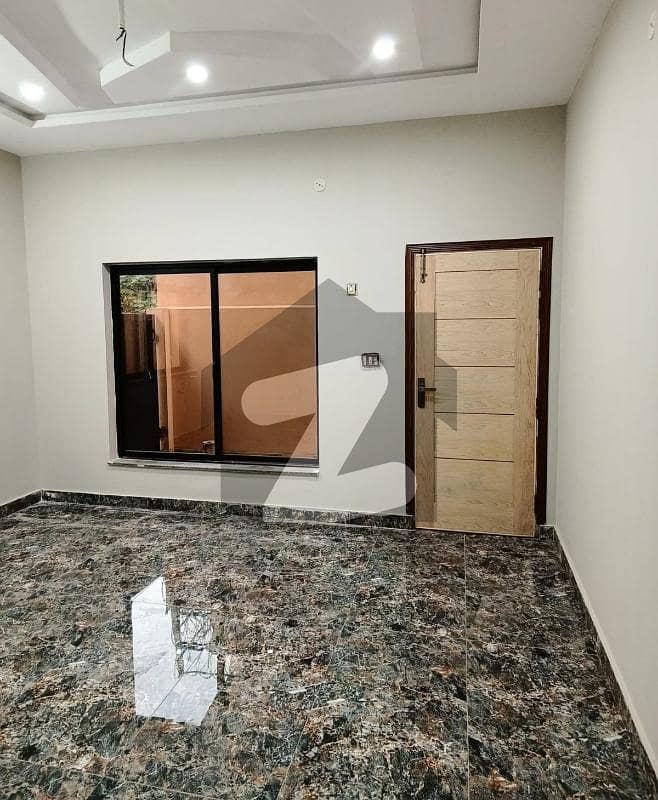 جی ۔ 13 اسلام آباد میں 6 کمروں کا 10 مرلہ مکان 2.5 لاکھ میں کرایہ پر دستیاب ہے۔ جی ۔ 13 اسلام آباد میں 6 کمروں کا 10 مرلہ مکان 2.5 لاکھ میں کرایہ پر دستیاب ہے۔