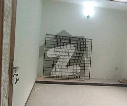 House For Grabs In 4 Marla G-13