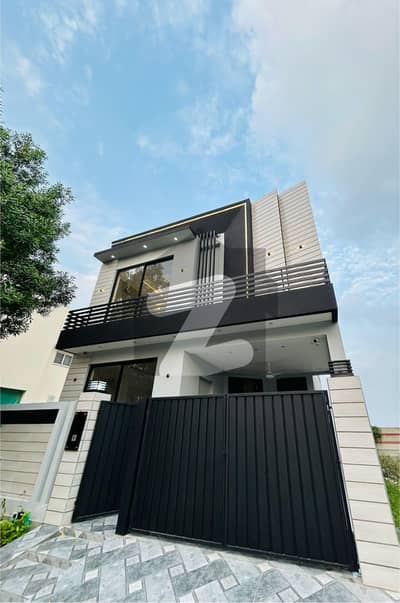 5 MARLA BRAND NEW ULTRA MODERN DESIGN HOUSE FOR SALE IN DHA RAHBER