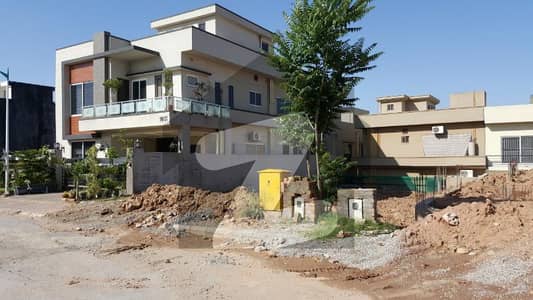 Investors Price Plot No 1960 Ideal Location Level Plot Near Park , Masjid , Market And Animals ZOO, Investors Price Plot No 1960 Ideal Location Level Plot Near Park , Masjid , Market And Animals ZOO,