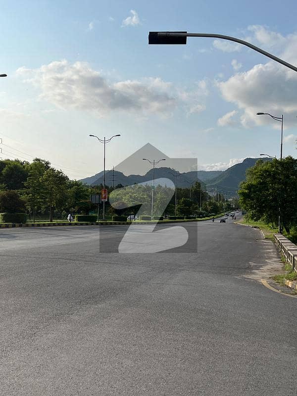 Premium Residential Plot Secure & Prestigious Location Premium Residential Plot Secure & Prestigious Location