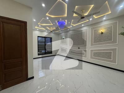 5 Marla Ultra Luxury House For Sale in Al Hafeez Garden Phase 2