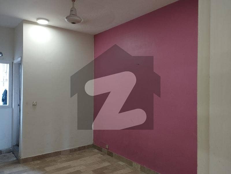 A Flat In Nishat Commercial Area A Flat In Nishat Commercial Area
