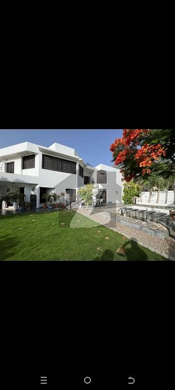 1300 Yard With Lift Ideal House 2 Unit 1300 Yard With Lift Ideal House 2 Unit