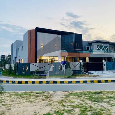 ڈی ایچ اے فیز 6 ڈیفنس (ڈی ایچ اے),لاہور میں 5 کمروں کا 1 کنال مکان 7.35 کروڑ میں برائے فروخت۔ ڈی ایچ اے فیز 6 ڈیفنس (ڈی ایچ اے),لاہور میں 5 کمروں کا 1 کنال مکان 7.35 کروڑ میں برائے فروخت۔