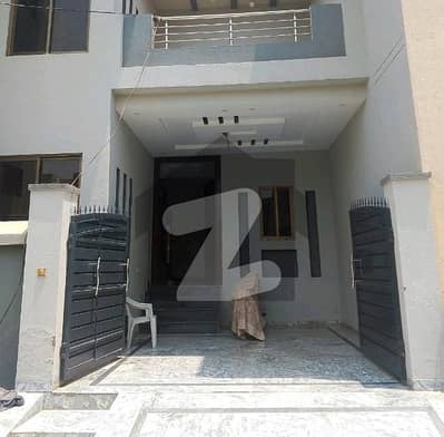 House For Grabs In 5 Marla Lahore