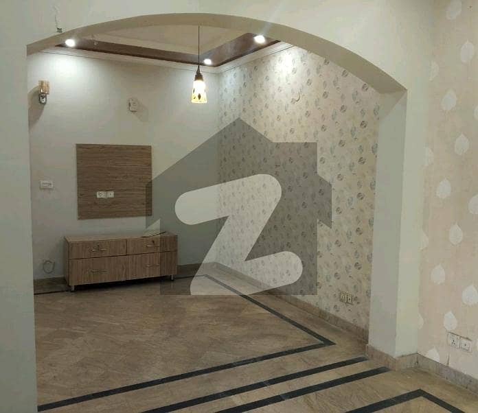 ظہیر ولاز لاہور میں 3 کمروں کا 4 مرلہ مکان 1.48 کروڑ میں برائے فروخت۔