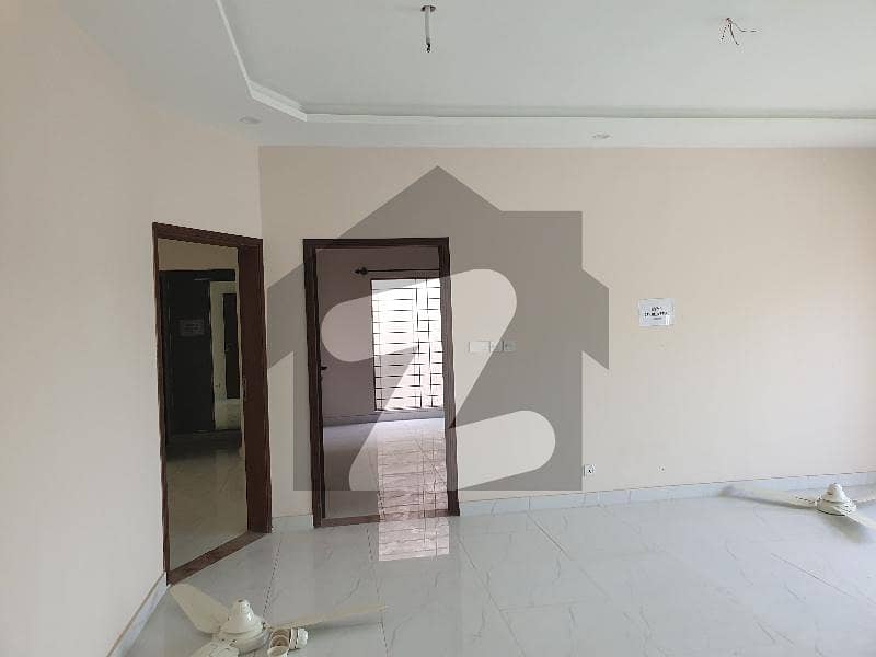 عسکری 6 ملیر کنٹونمنٹ,کینٹ,کراچی میں 5 کمروں کا 12 مرلہ مکان 6.05 کروڑ میں برائے فروخت۔ عسکری 6 ملیر کنٹونمنٹ,کینٹ,کراچی میں 5 کمروں کا 12 مرلہ مکان 6.05 کروڑ میں برائے فروخت۔