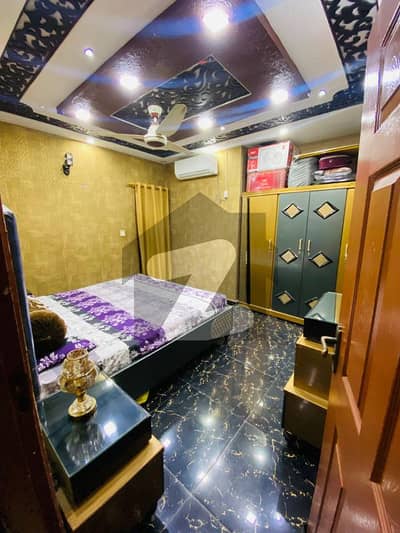 3 BED DD WELL MAINTAINED FLAT AVAILABLE ON RENT