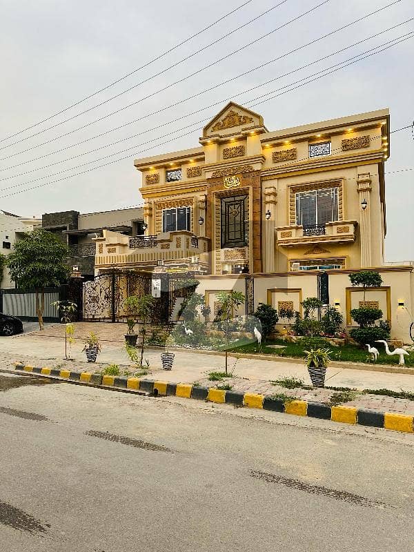 واپڈا ٹاؤن فیز 1 واپڈا ٹاؤن,ملتان میں 6 کمروں کا 1 کنال مکان 6.7 کروڑ میں برائے فروخت۔ واپڈا ٹاؤن فیز 1 واپڈا ٹاؤن,ملتان میں 6 کمروں کا 1 کنال مکان 6.7 کروڑ میں برائے فروخت۔