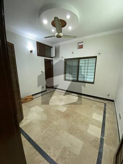 4 Marla Ground Portion Available With All Baic Necessities