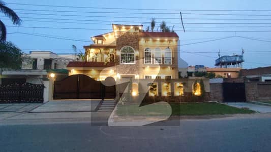 One Kanal Brand New House For Sale in Punjab Society,Johar Town LHR.