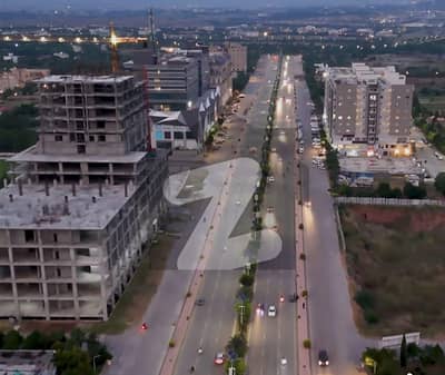 6 Kanal Commercial Plot On Main Gulberg Expressway Available For Sale