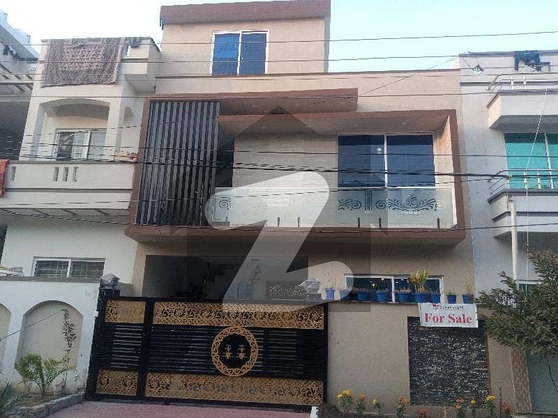 نیشنل پولیس فاؤنڈیشن او ۔ 9 اسلام آباد میں 3 کمروں کا 5 مرلہ مکان 2.15 کروڑ میں برائے فروخت۔ نیشنل پولیس فاؤنڈیشن او ۔ 9 اسلام آباد میں 3 کمروں کا 5 مرلہ مکان 2.15 کروڑ میں برائے فروخت۔