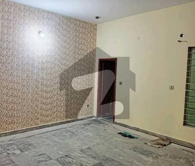 Centrally Located House For rent In Johar Town Available