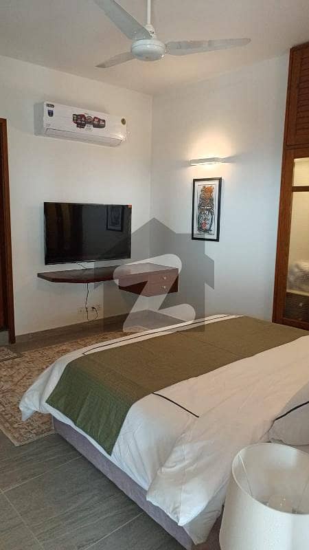 Fully Furnished Ultra Luxury Penthouse For Rent Fully Furnished Ultra Luxury Penthouse For Rent