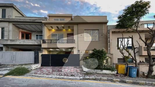 Beautiful Lawn And Very Low Price 12 Marla Used House For Sale Bahria Town Ph 8 Rafi Block