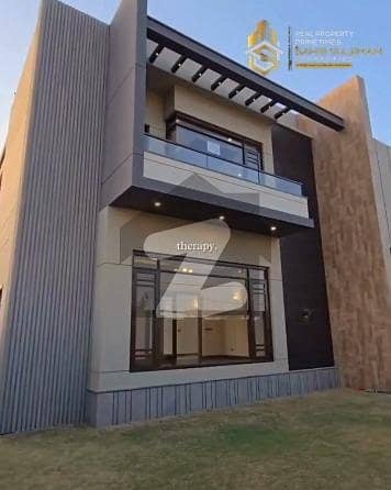 Highly-coveted 1000 Square Yards House Is Available In DHA Phase 6 For sale
