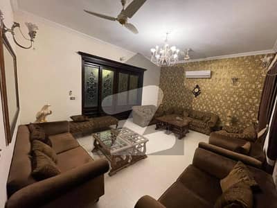 واپڈا ٹاؤن فیز 1 واپڈا ٹاؤن,لاہور میں 5 کمروں کا 10 مرلہ مکان 3.75 کروڑ میں برائے فروخت۔