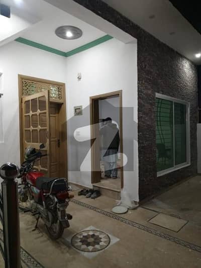 آئی 11/2 آئی ۔ 11,اسلام آباد میں 5 کمروں کا 4 مرلہ مکان 2.85 کروڑ میں برائے فروخت۔