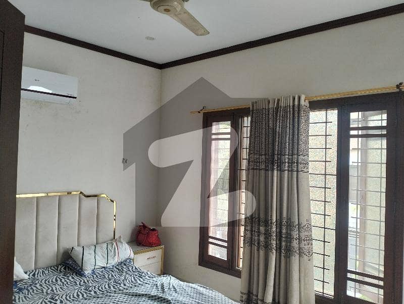 100 Yard Bungalow For Sale