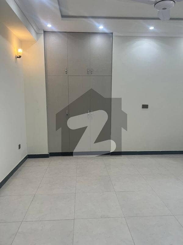 E11 Apartment For Sale ! E11 Apartment For Sale !