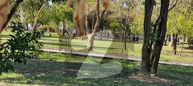 I-8/3 Corner 40x80 Double Storey Sunface Front Open House For Sale