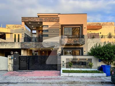 Ideal Location 5 Bed Designer House