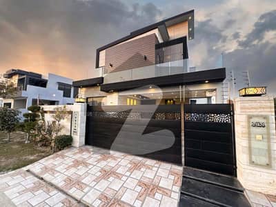 10-Marla Luxury Modern Bungalow For Sale At Hot Location Near Park