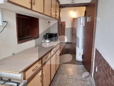 Prime Location Fully Furnished Single Or Couple For Foreigners-