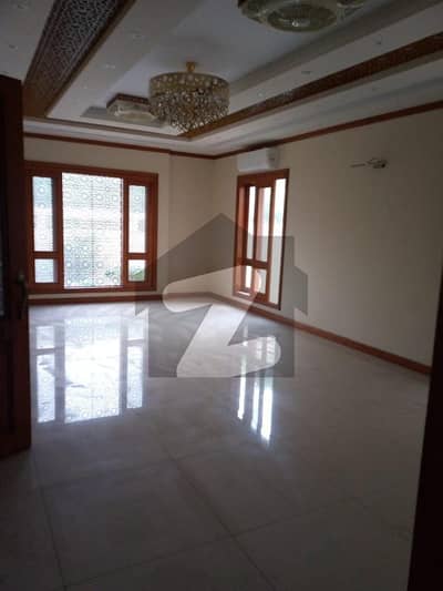 500 Square Yards House Situated In DHA Phase 5 For Sale