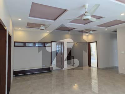 Brand New Tiles Flooring One Kanal Upper Portion Available On Rent With Separate Gate Located In I-8/3