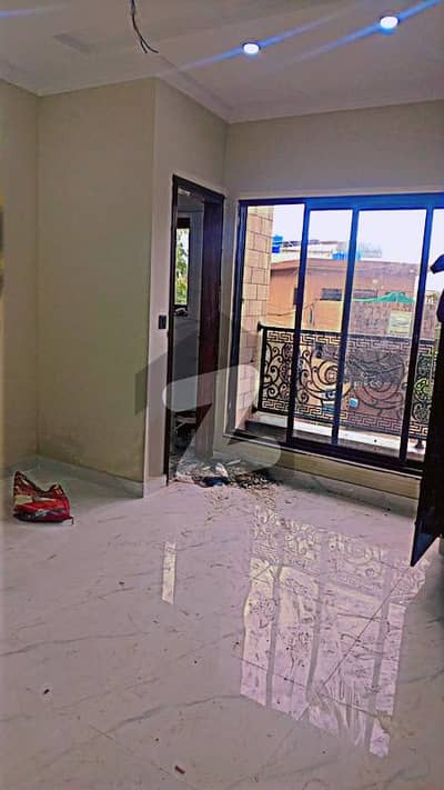 پنجاب کوآپریٹو ہاؤسنگ سوسائٹی لاہور میں 1 کمرے کا 3 مرلہ فلیٹ 29.0 ہزار میں کرایہ پر دستیاب ہے۔