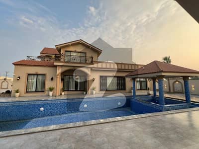 4 Kanal Farm House For Sale Demand 12.5 Crore