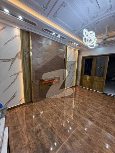 BRAND NEW TRIPLE STOREY 10 HOUSE AVAILABLE FOR FOR WITH 7 BEDROOM