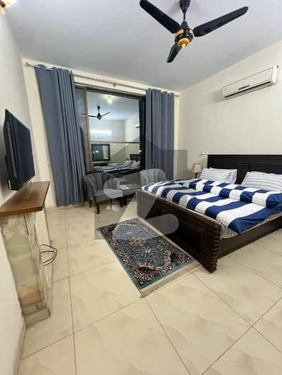 F10 500 SQUARE YARD FURNISHED DOUBLE STOREY HOUSE 5 BEDS MARBLED FLOOR SERVANT QUARTER BEST LOCATION