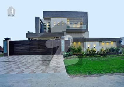 ڈی ایچ اے فیز 7 ڈیفنس (ڈی ایچ اے),لاہور میں 6 کمروں کا 1 کنال مکان 6.6 کروڑ میں برائے فروخت۔