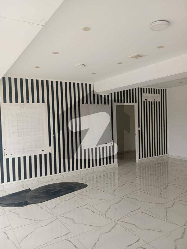 Commercial Space Available For Rent In F-7 Islamabad Commercial Space Available For Rent In F-7 Islamabad