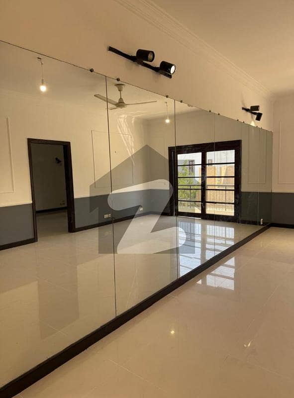 Luxury Apartment for Sale Mehdi Homes (2,470 Sq Ft + Rooftop + Parking + Servant Quarter)