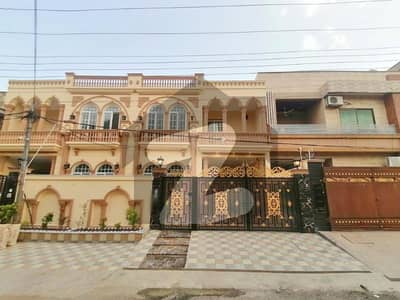 پی آئی اے ہاؤسنگ سکیم لاہور میں 6 کمروں کا 10 مرلہ مکان 4.98 کروڑ میں برائے فروخت۔ پی آئی اے ہاؤسنگ سکیم لاہور میں 6 کمروں کا 10 مرلہ مکان 4.98 کروڑ میں برائے فروخت۔