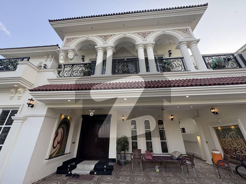 1 KANAL HOUSE FOR SALE 1 KANAL HOUSE FOR SALE