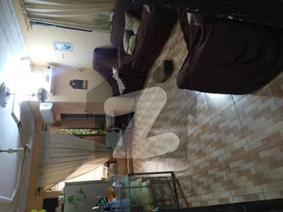 2nd Floor 80 Sq Yards Corner Portion For Sale